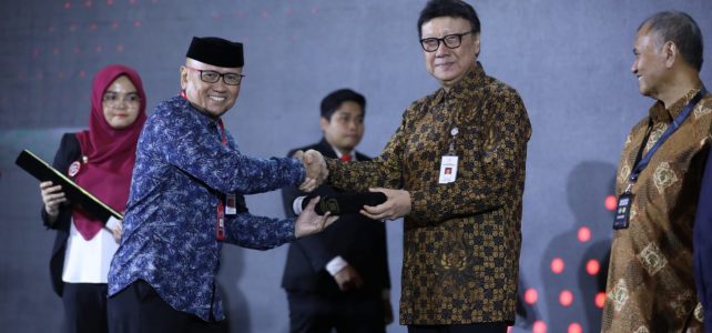 Penghargaan dari kemenPAN RB Penghargaan dari kemenPAN RB